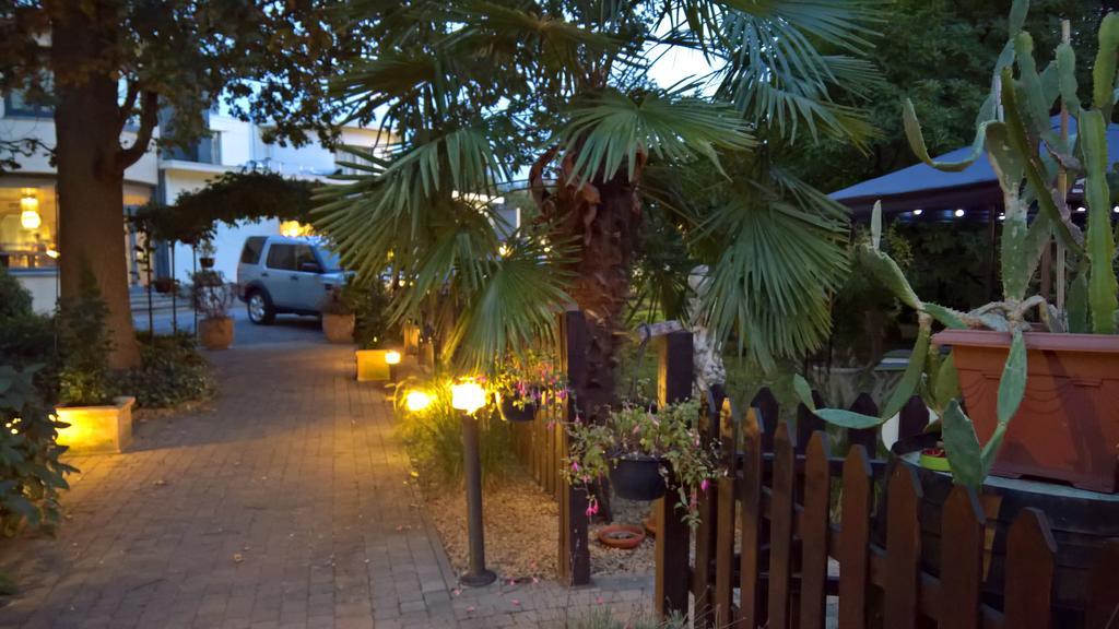 Parkhotel Хасселт Экстерьер фото